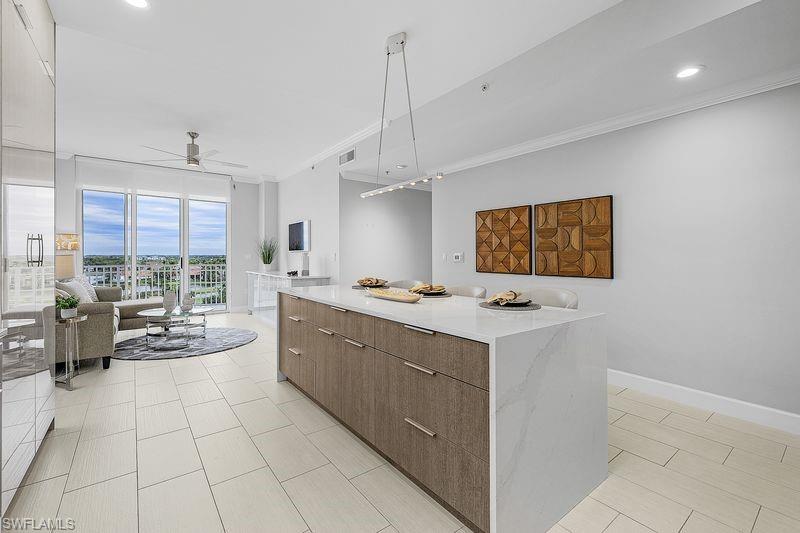 THE SHORES - Residential