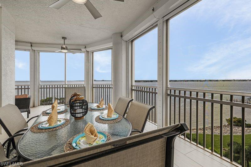 THE SHORES - Residential