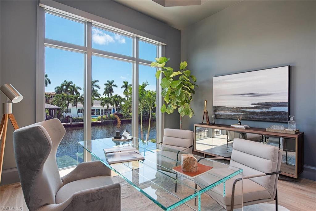 AQUALANE SHORES - Residential