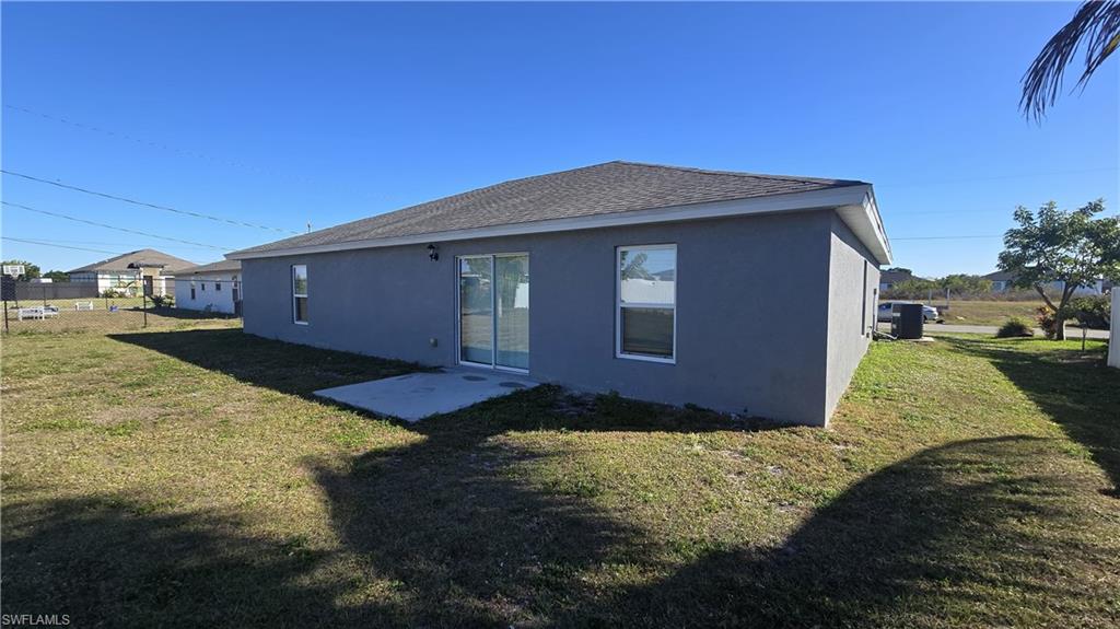 CAPE CORAL - Residential
