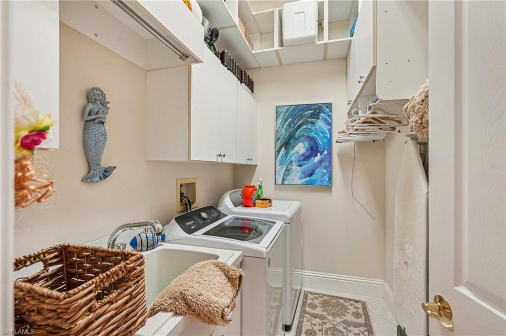 LELY ISLAND ESTATES - Residential