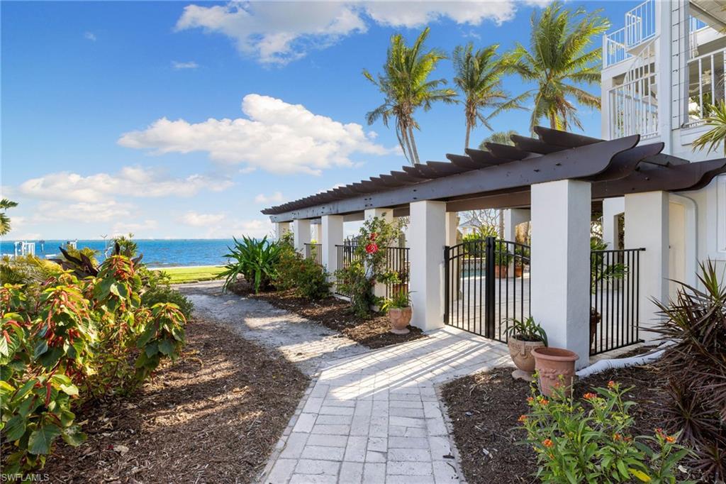 BAYVIEW ACRES - Residential