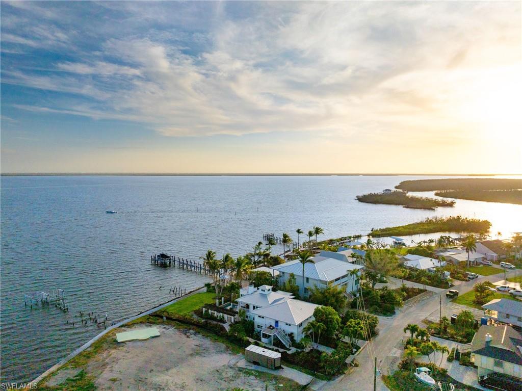 BAYVIEW ACRES - Residential