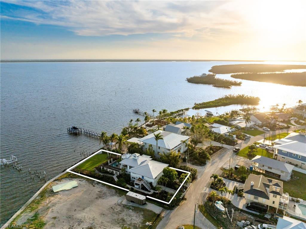 BAYVIEW ACRES - Residential