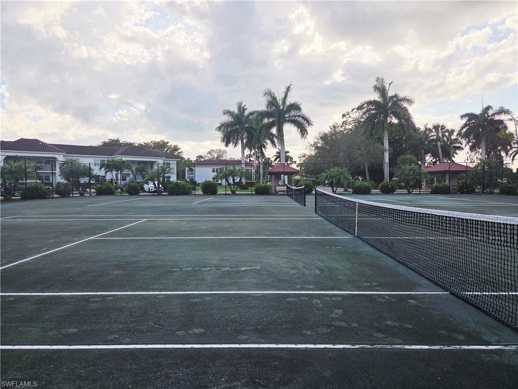 FOREST LAKES - Residential