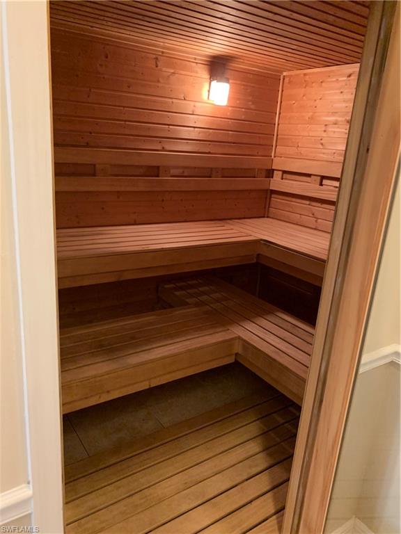 EAGLE RIDGE LAKES - Residential