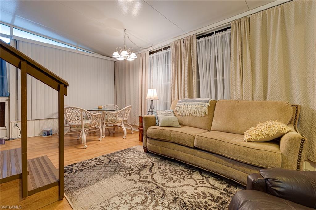 IMPERIAL WILDERNESS - Residential