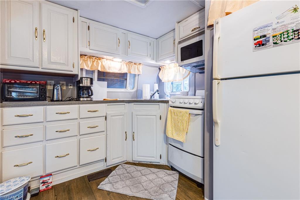 IMPERIAL WILDERNESS - Residential