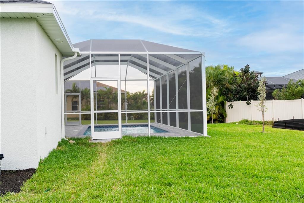 CAPE CORAL - Residential