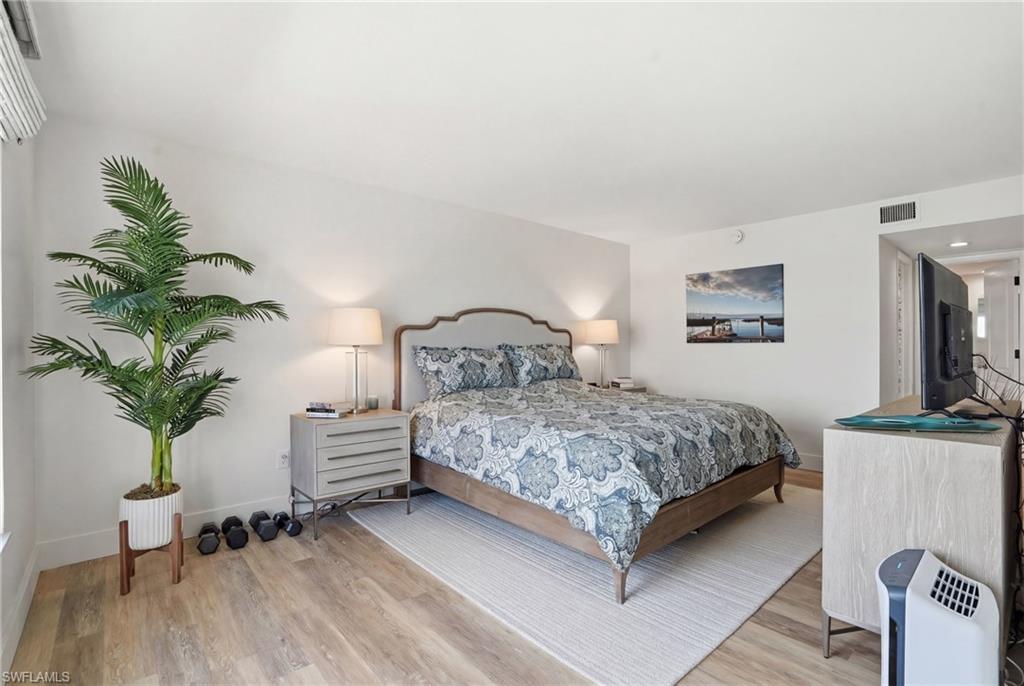 ISLANDS END CONDO - Residential