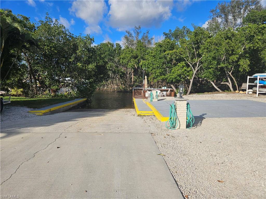 ENCHANTING SHORES - Residential