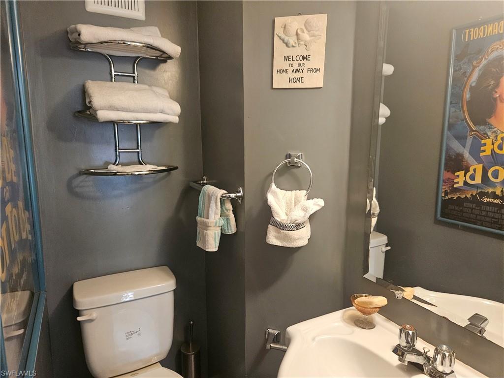 ENCHANTING SHORES - Residential