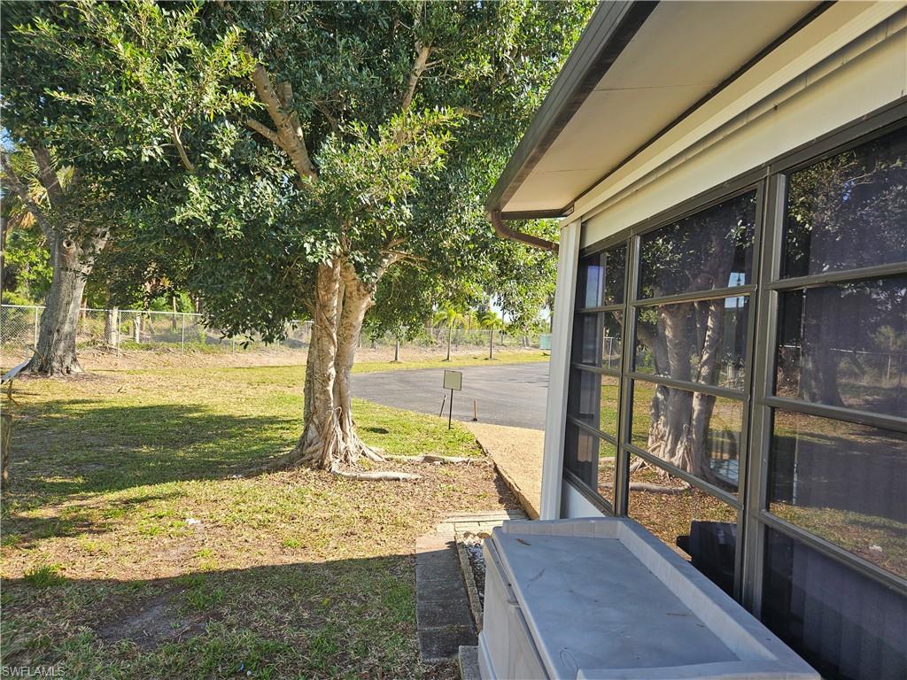 ENCHANTING SHORES - Residential