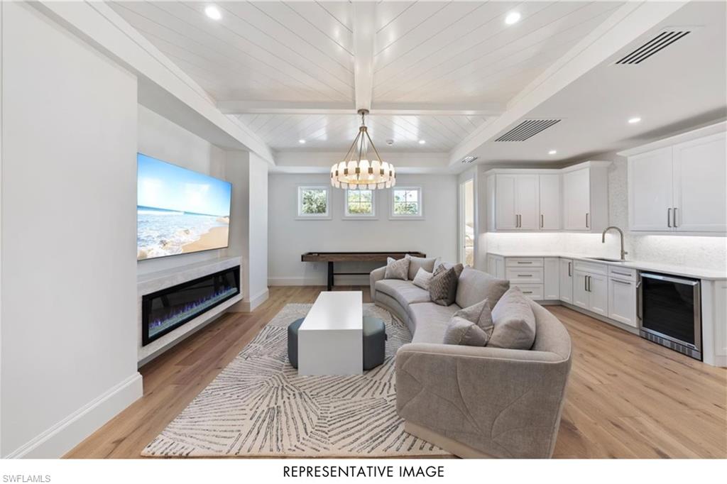 OAK KNOLL - Residential