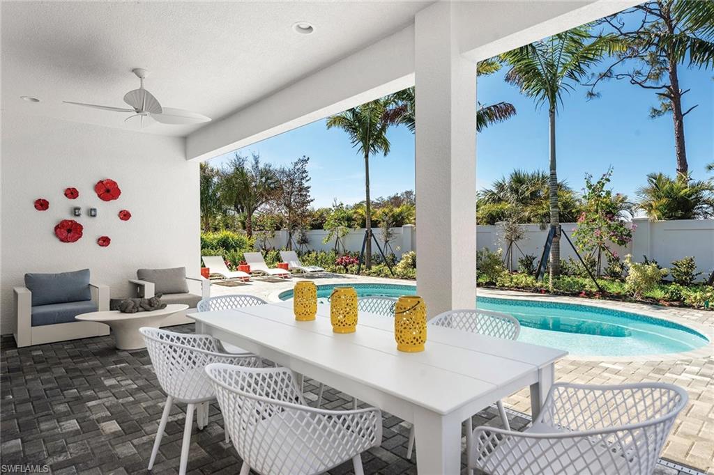 VALENCIA HARBOR - Residential