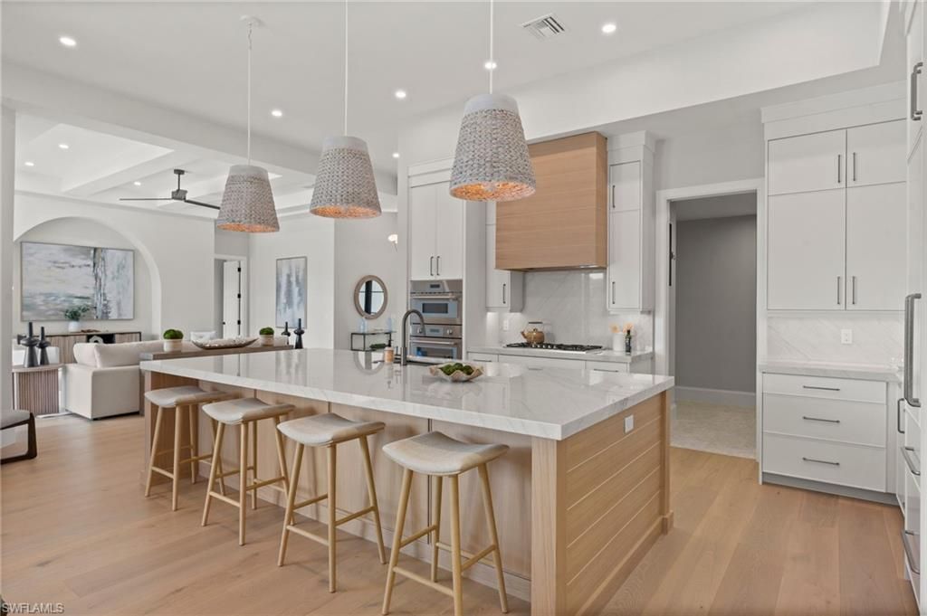 Photo of 207 Monterey DR, NAPLES, FL 34119 (MLS # 226015370)