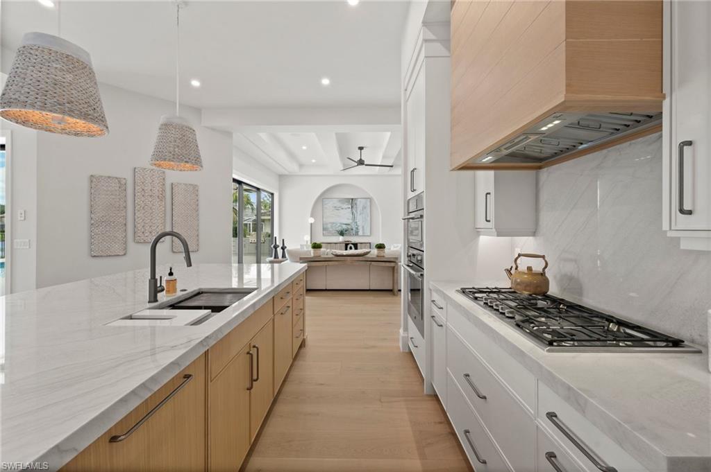 VALLEY OAK - Residential