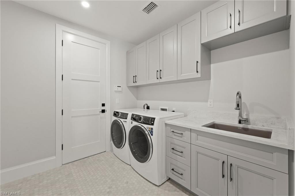 VALLEY OAK - Residential