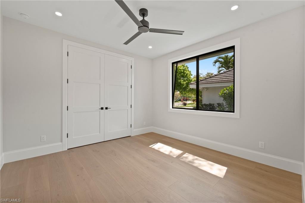 VALLEY OAK - Residential