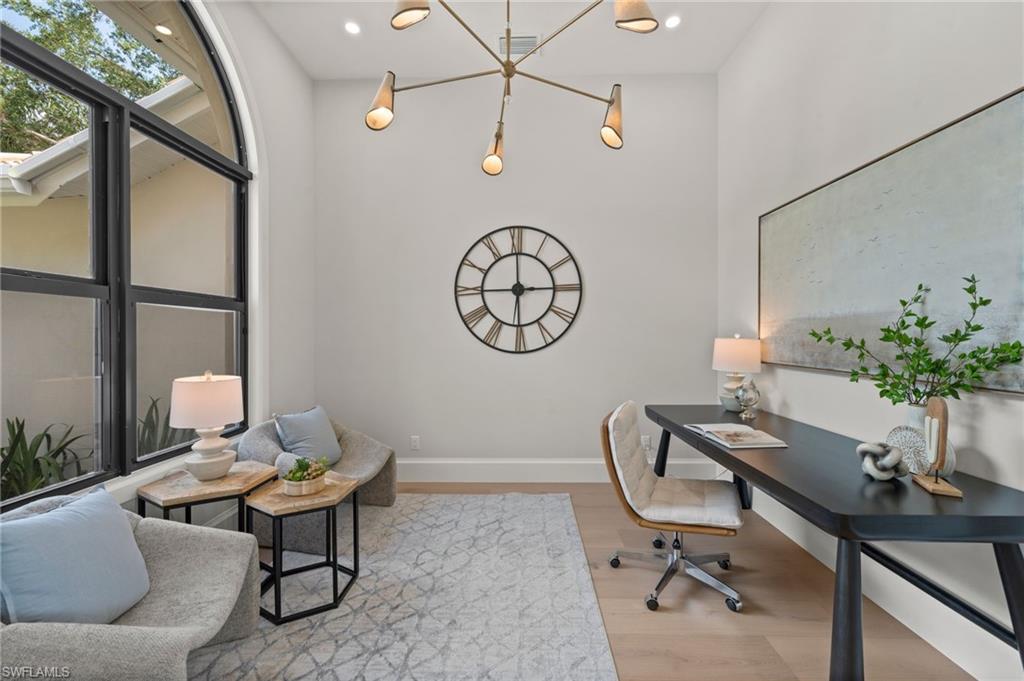 VALLEY OAK - Residential