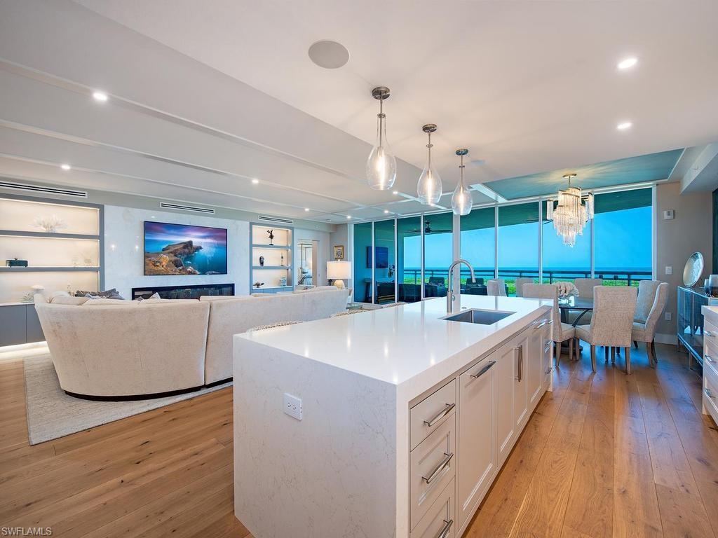 KALEA BAY TOWER 300 - Residential