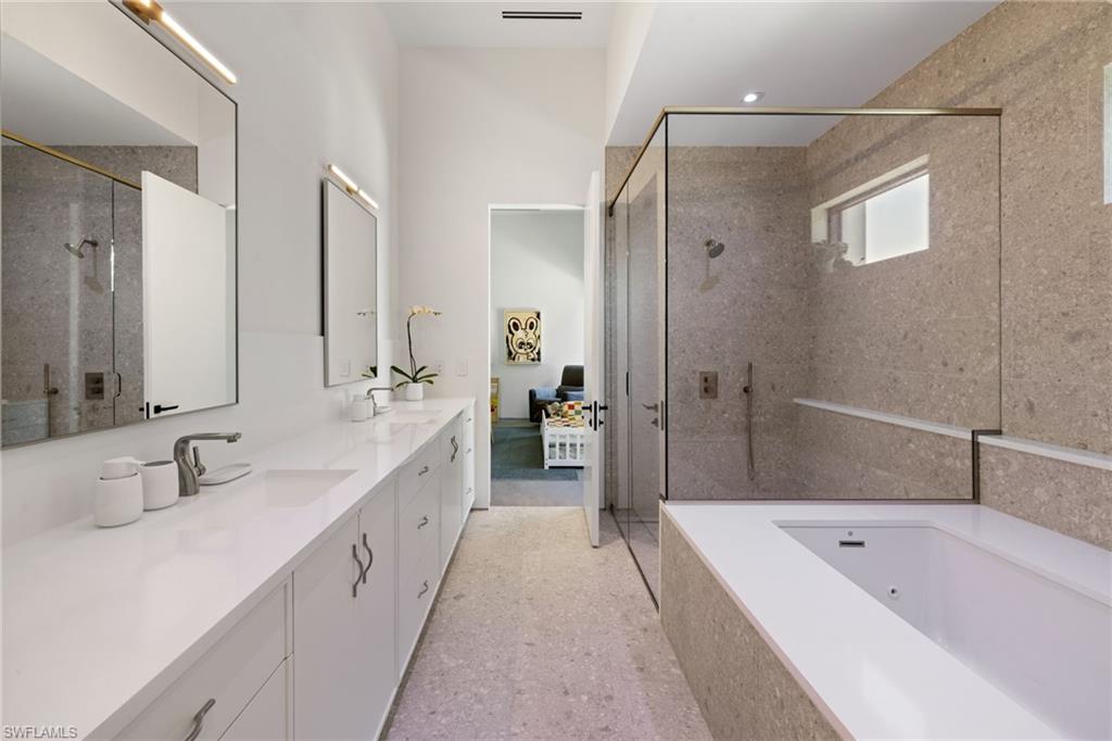 PINE RIDGE - Residential