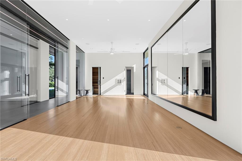 PINE RIDGE - Residential