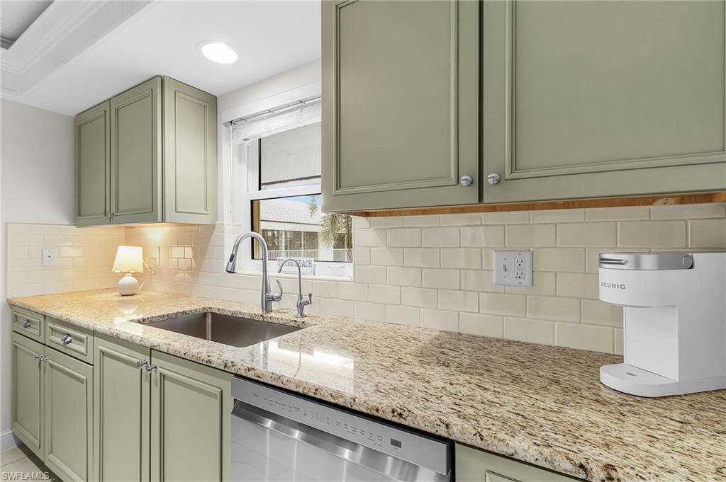 PARK PLACE - Residential Lease