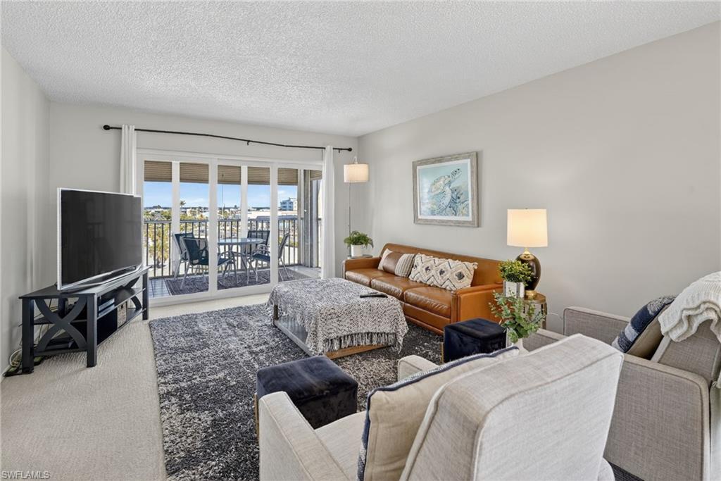 SAND CAPER - Residential