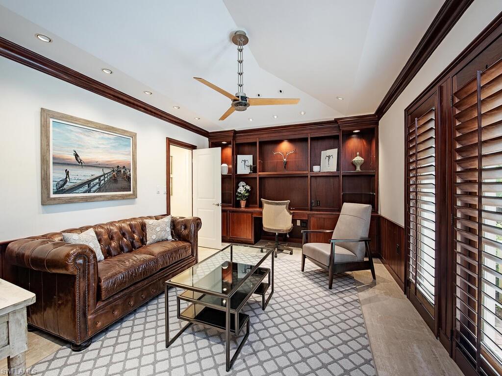 OLDE NAPLES - Residential Lease