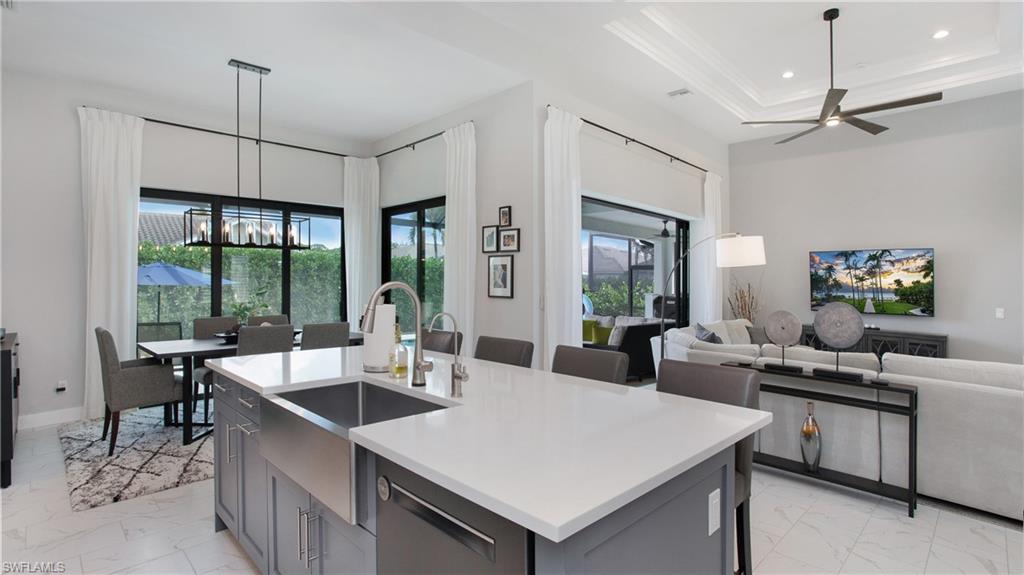 MARCO ISLAND - Residential