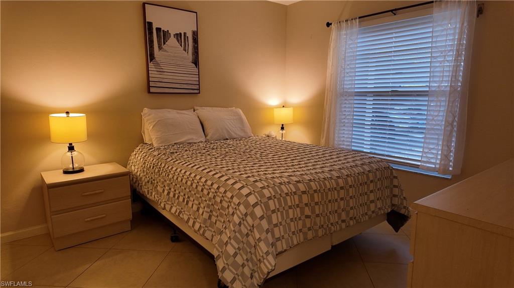 VANDERBILT VILLAS - Residential Lease