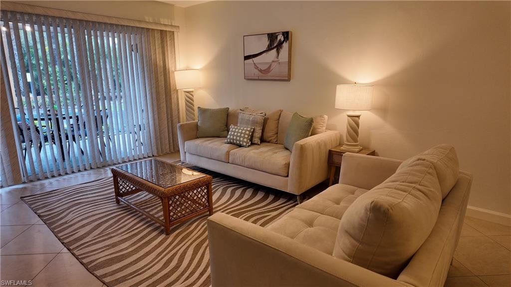 VANDERBILT VILLAS - Residential Lease