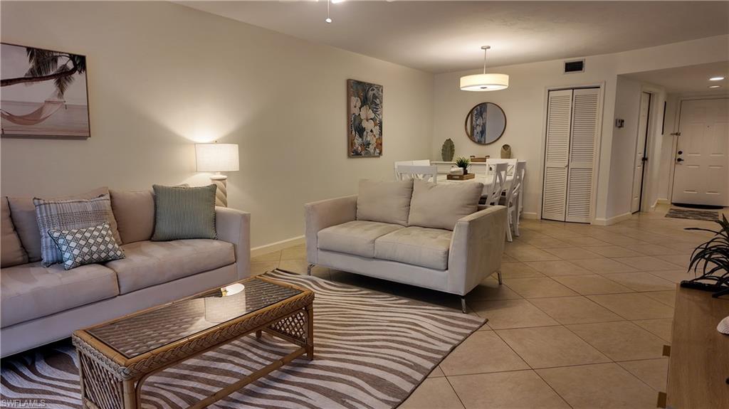 VANDERBILT VILLAS - Residential Lease