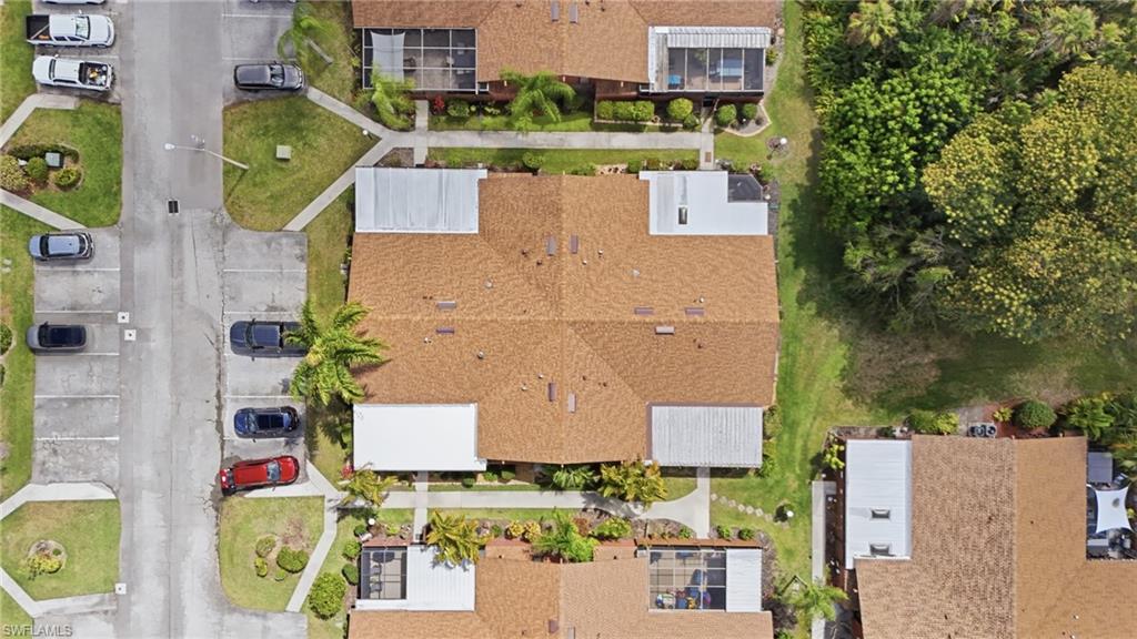 FOXMOOR LAKES - Residential