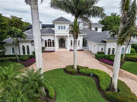 9550 Lakebend Preserve Ct, Estero, FL 34135 - #: 225005733