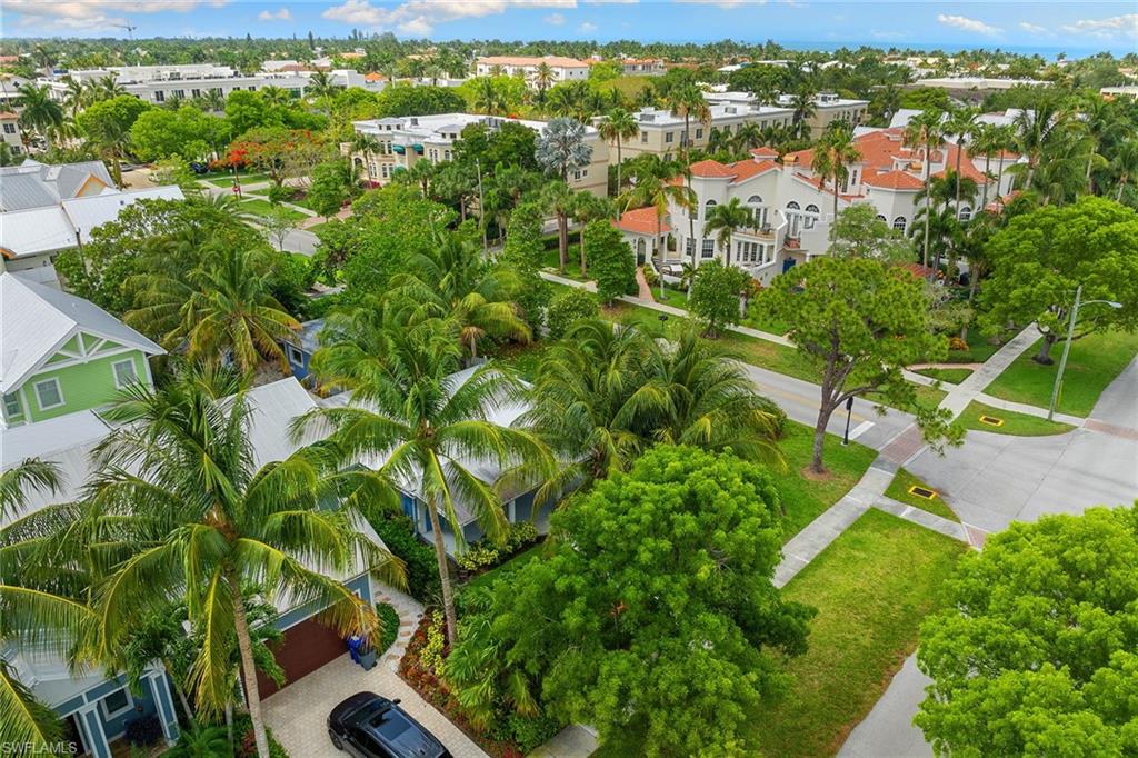 OLDE NAPLES - Residential