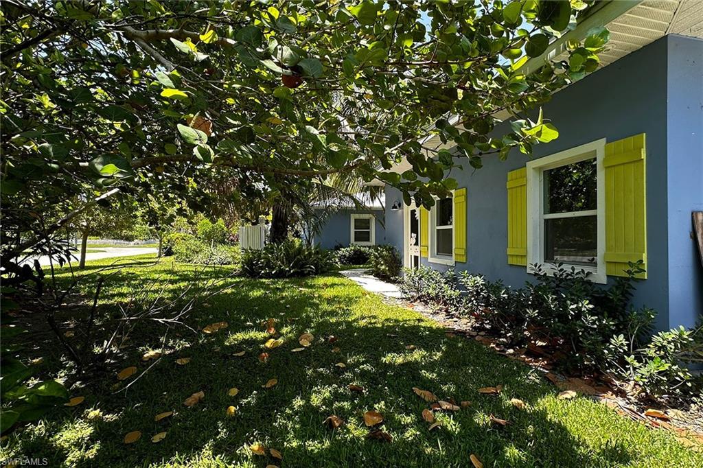 OLDE NAPLES - Residential