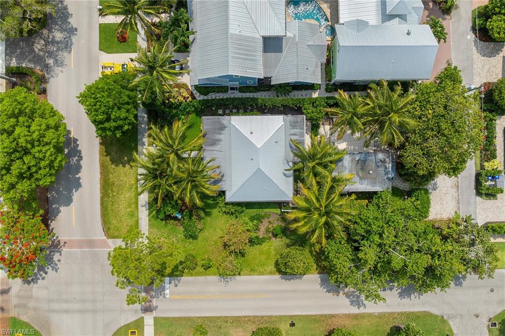 OLDE NAPLES - Residential