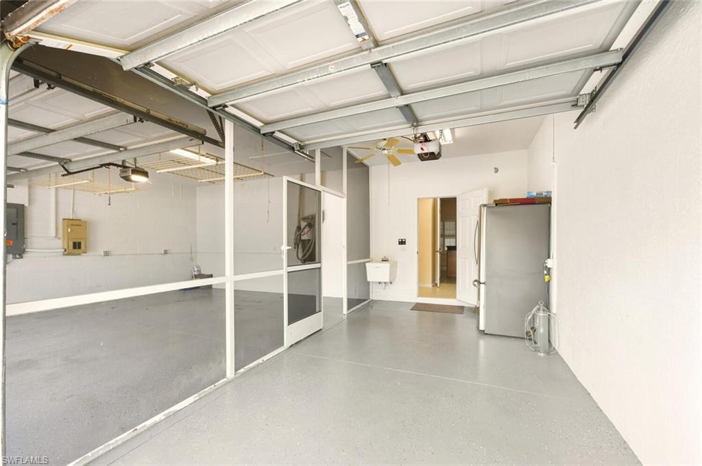 PEBBLEBROOKE LAKES - Residential Lease