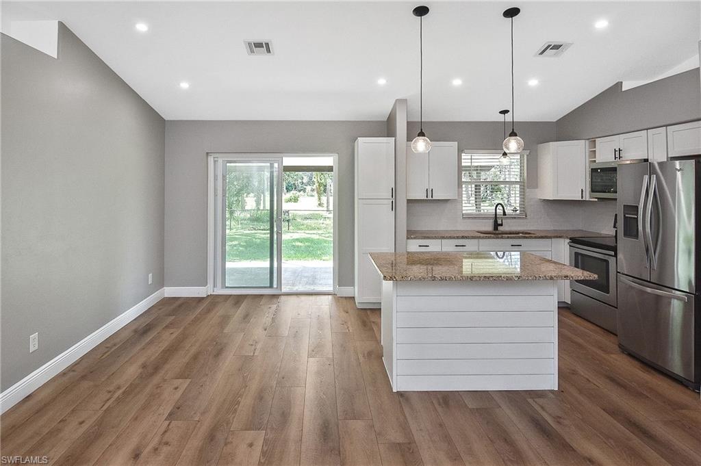 BUCKINGHAM - Residential