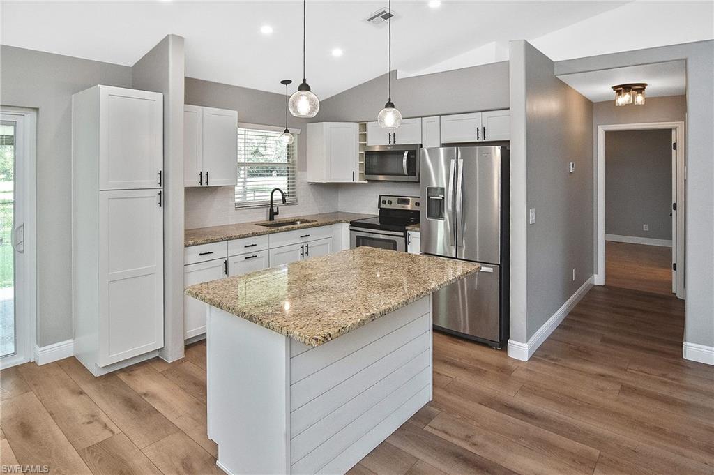 BUCKINGHAM - Residential