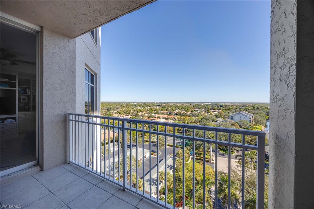 TOWER POINTE AT ARBOR TRACE - Residential