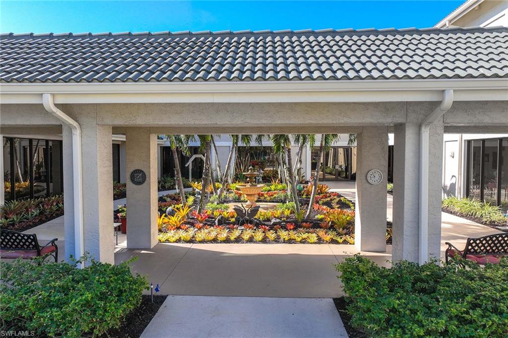 TOWER POINTE AT ARBOR TRACE - Residential