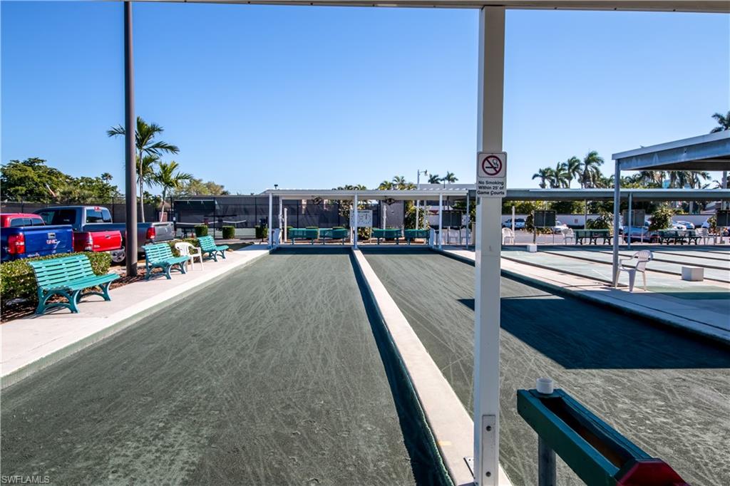 SEVEN LAKES - Residential