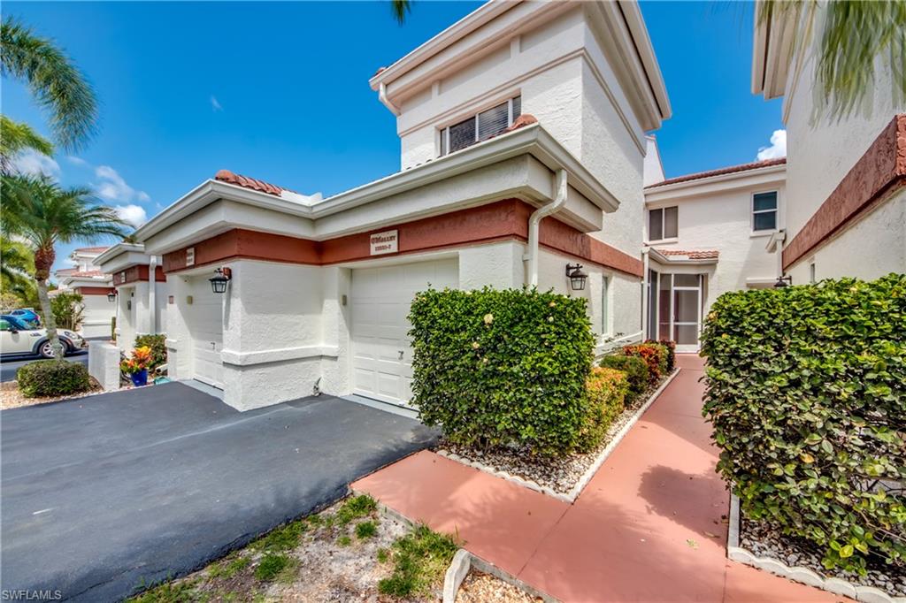 SEVEN LAKES - Residential