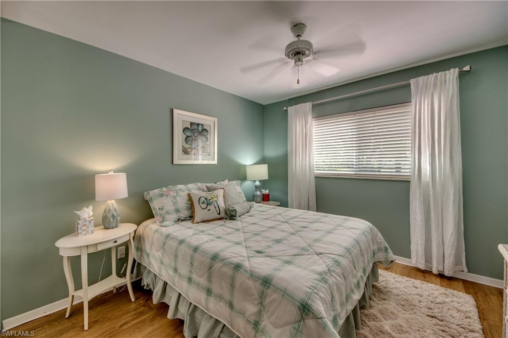 SEVEN LAKES - Residential