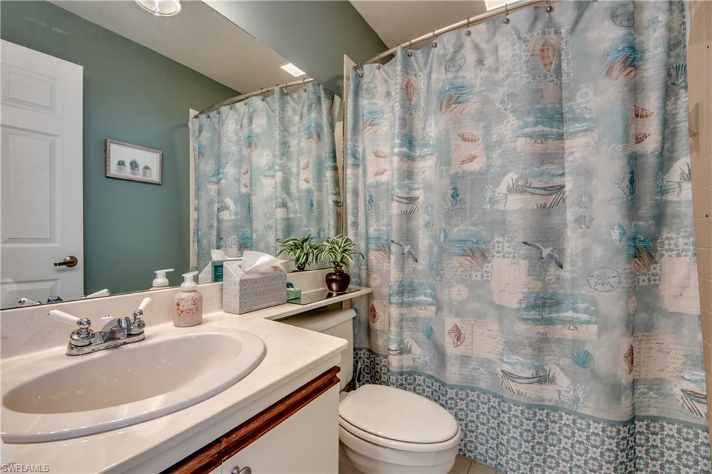 SEVEN LAKES - Residential