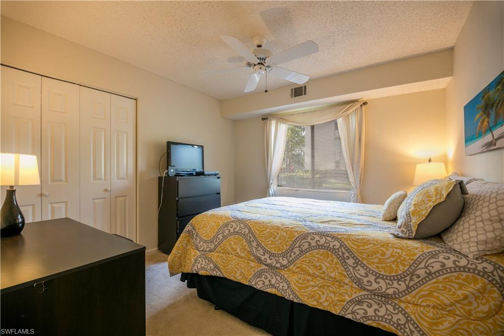 DEAUVILLE LAKE CLUB - Residential Lease