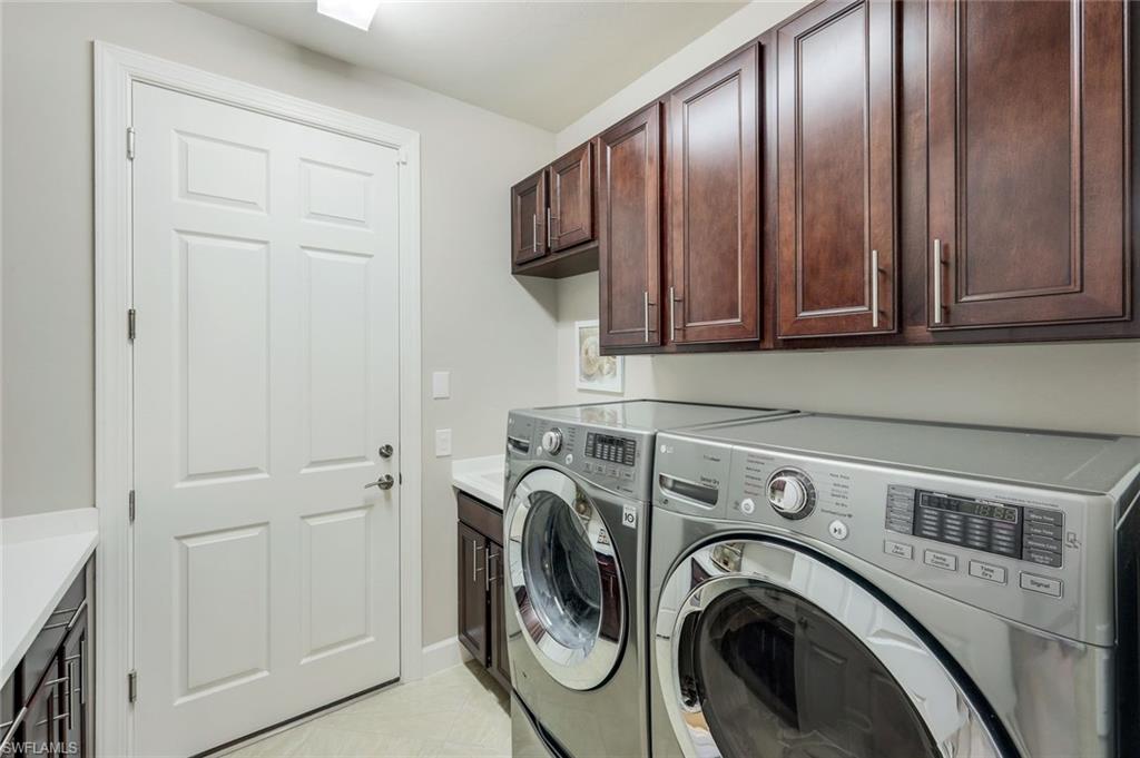 CORKSCREW SHORES - Residential